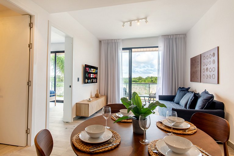 1BR, playa artificial, piscinas, gym, ubicación