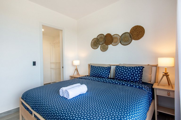 1BR, playa artificial, piscinas, gym, ubicación