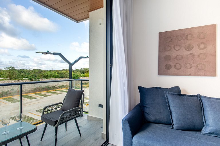 1BR, playa artificial, piscinas, gym, ubicación