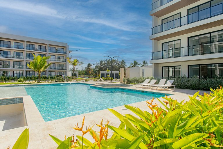 1BR, playa artificial, piscinas, gym, ubicación