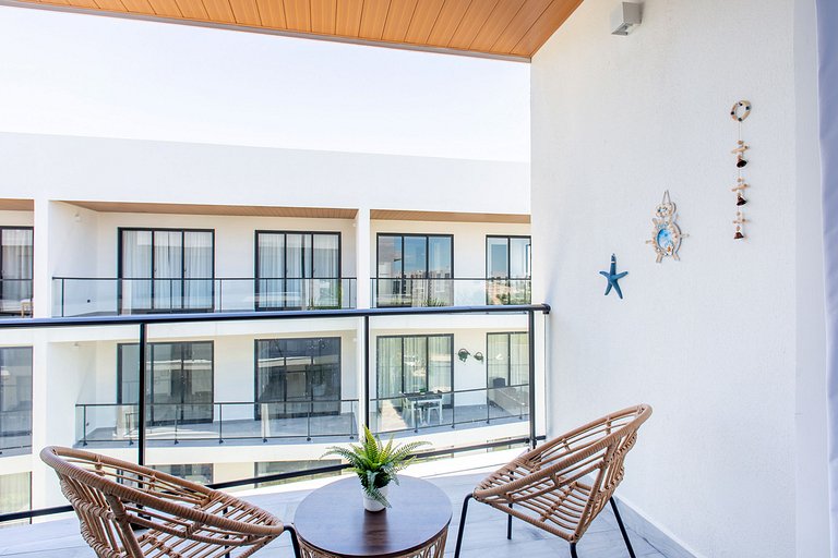 1BR moderno, piscinas, gimnasio y playa artificial