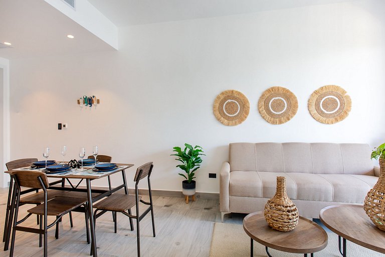 1BR moderno, piscinas, gimnasio y playa artificial