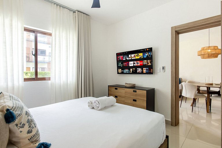 Primer Piso, 4 piscinas, playa cerca y gimnasio