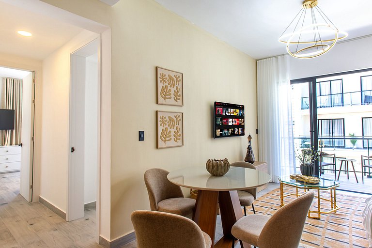 2 habitaciones, piscinas, jacuzzi, gimnasio