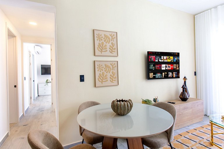 2 habitaciones, piscinas, jacuzzi, gimnasio