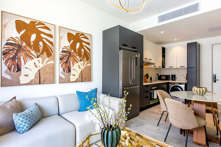 2 habitaciones, piscinas, jacuzzi, gimnasio