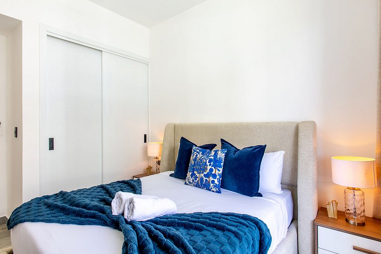 2 habitaciones, piscinas, jacuzzi, gimnasio
