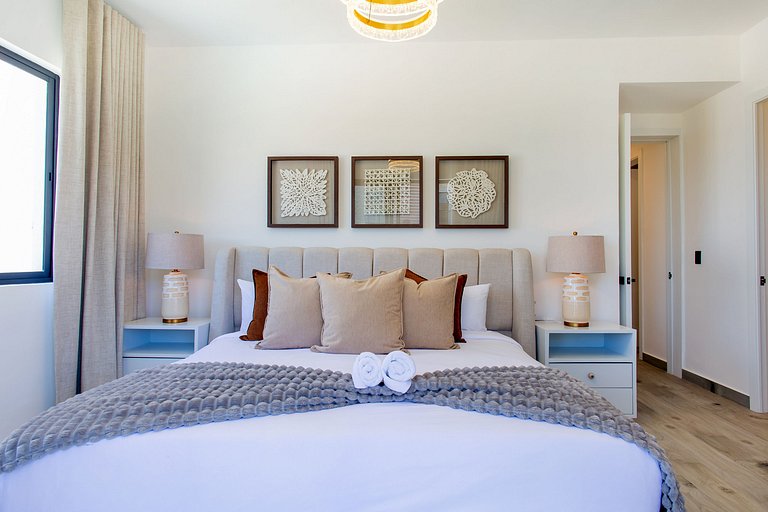 2 habitaciones, piscinas, jacuzzi, gimnasio