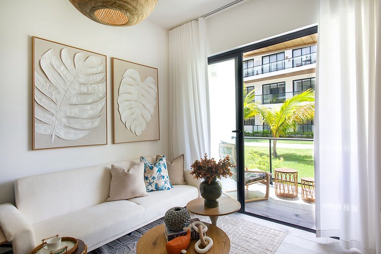 Apartamento en primer nivel con vista a la piscina