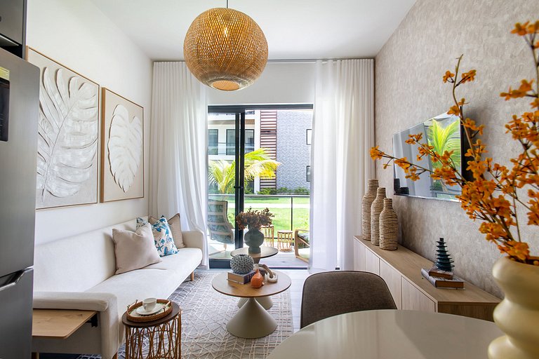Apartamento en primer nivel con vista a la piscina
