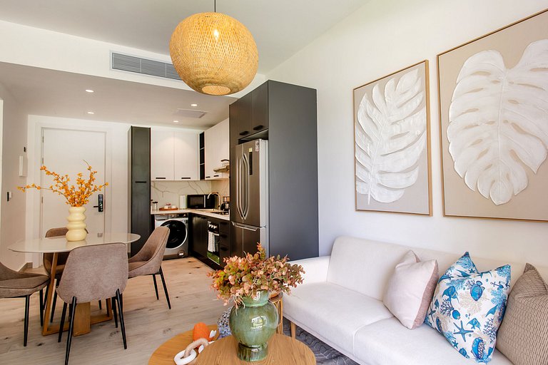 Apartamento en primer nivel con vista a la piscina