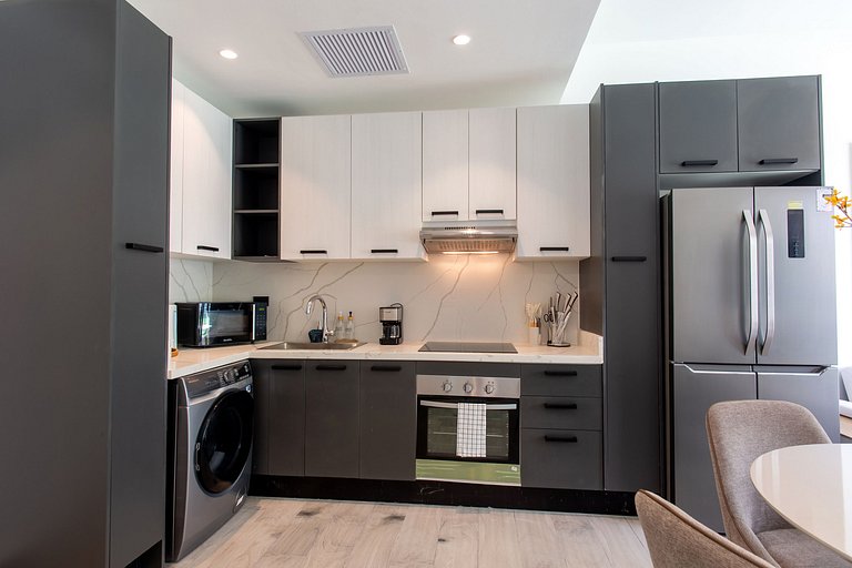 Apartamento en primer nivel con vista a la piscina