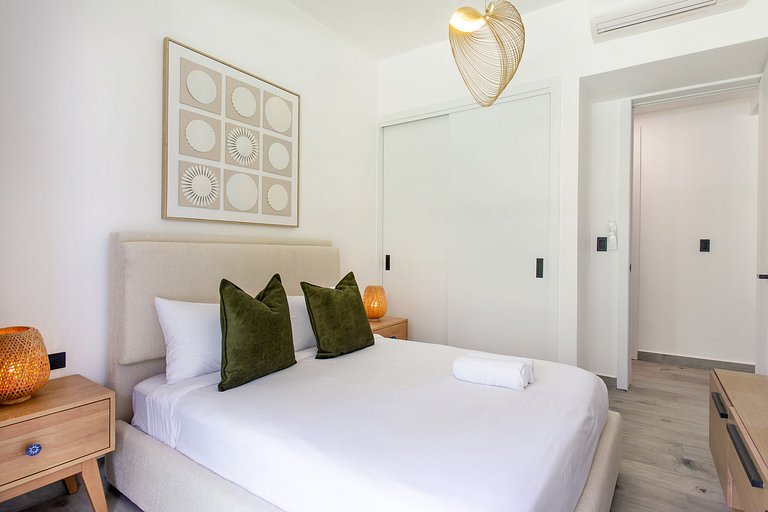 Apartamento en primer nivel con vista a la piscina
