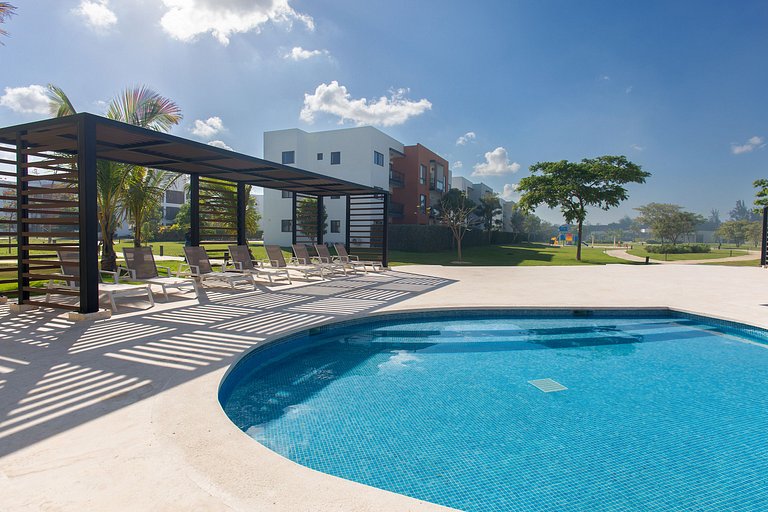 Apartamento 2 habitaciones vista piscina y jardín