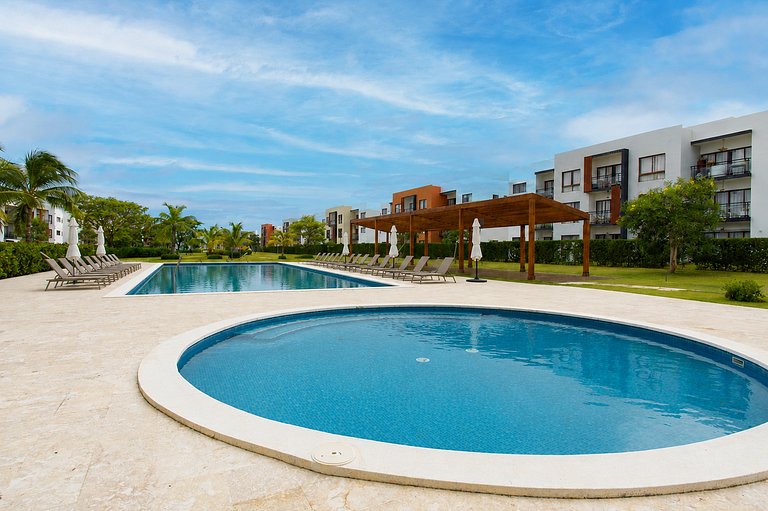2 habitaciones en primer piso frente a la piscina