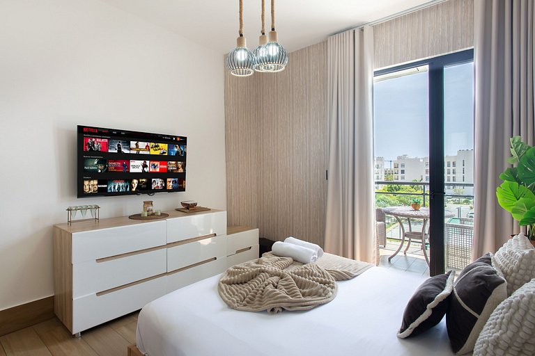 Suite cuarto piso vista piscina Downtown