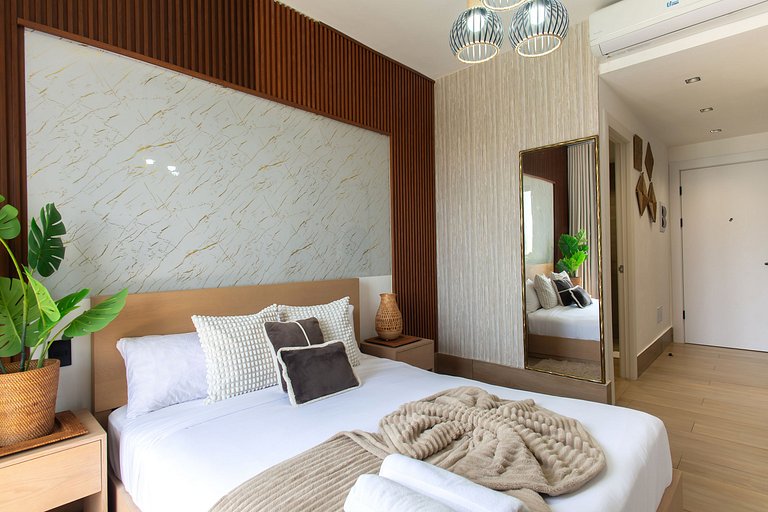 Suite cuarto piso vista piscina Downtown