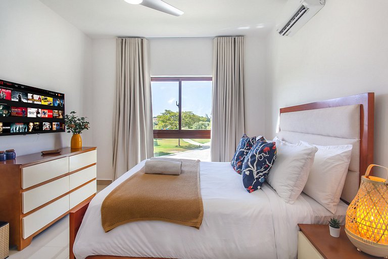 2 habitaciones con vista a piscina y jardín
