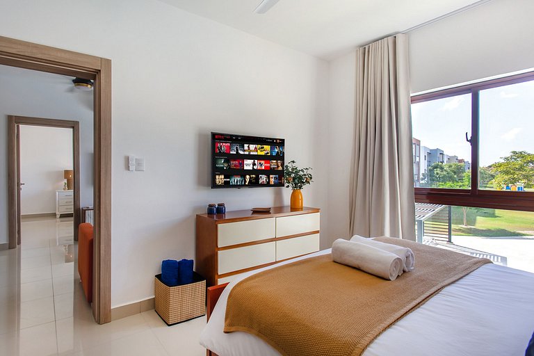 2 habitaciones con vista a piscina y jardín