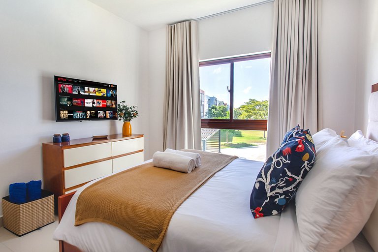 2 habitaciones con vista a piscina y jardín