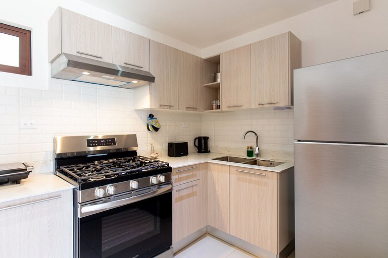 2 habitaciones con vista a piscina y jardín