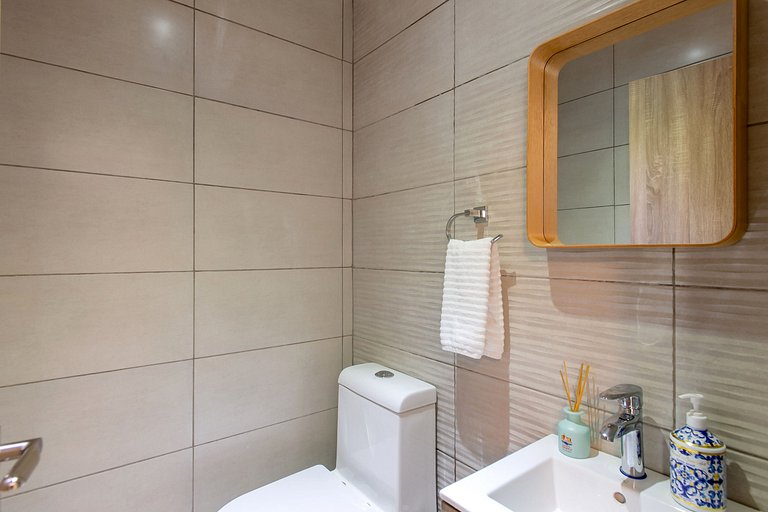 2 habitaciones con vista a piscina y jardín