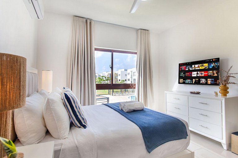 2 habitaciones con vista a piscina y jardín