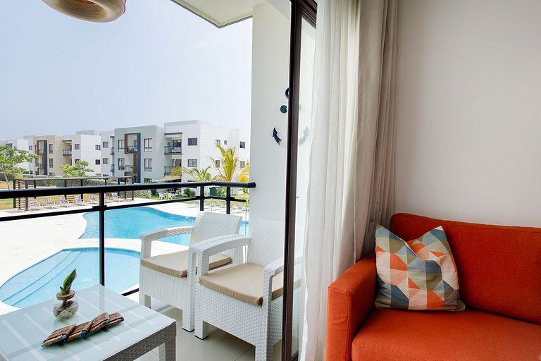 2 habitaciones con vista a piscina y jardín