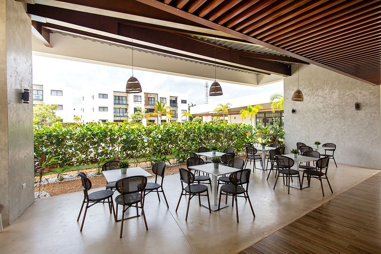 2 habitaciones con vista a piscina y jardín