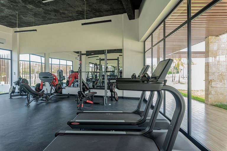 2 habitaciones con vista a piscina y jardín