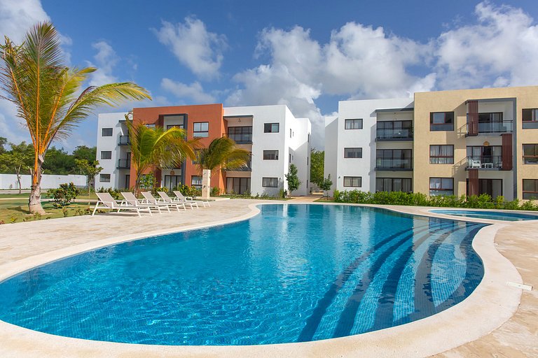 Apartamento con Acceso a la Playa y Piscina